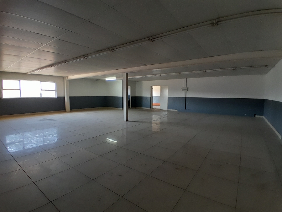 To Let commercial Property for Rent in Zinniaville North West
